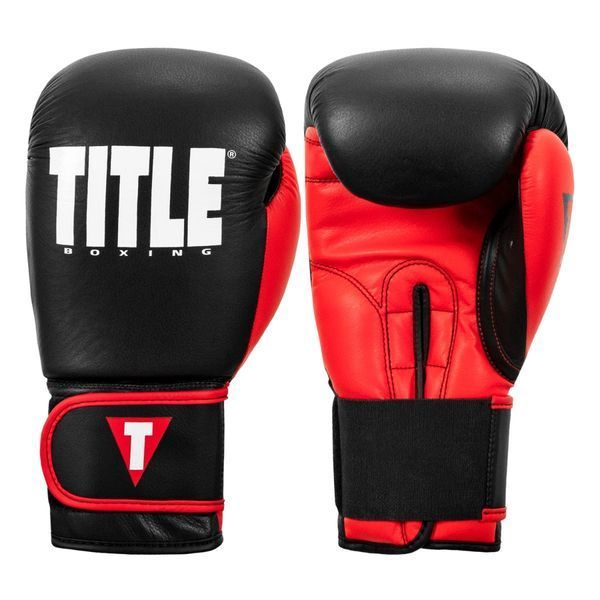 Боксерські рукавиці TITLE Boxing Dynamic Strike Black/Red 12 oz (бинти 4 м. в комплекті) DL-1CEF47362F фото