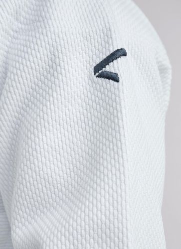 Біле кімоно для дзюдо IPPON GEAR ULTRALIGHT Slim Fit D-002862 фото